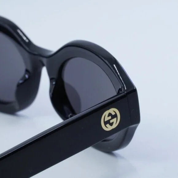 Gucci GG1579S 001 Sunglasses Shiny Black Oval Frame, Grey Lenses - Picture 4 of 10